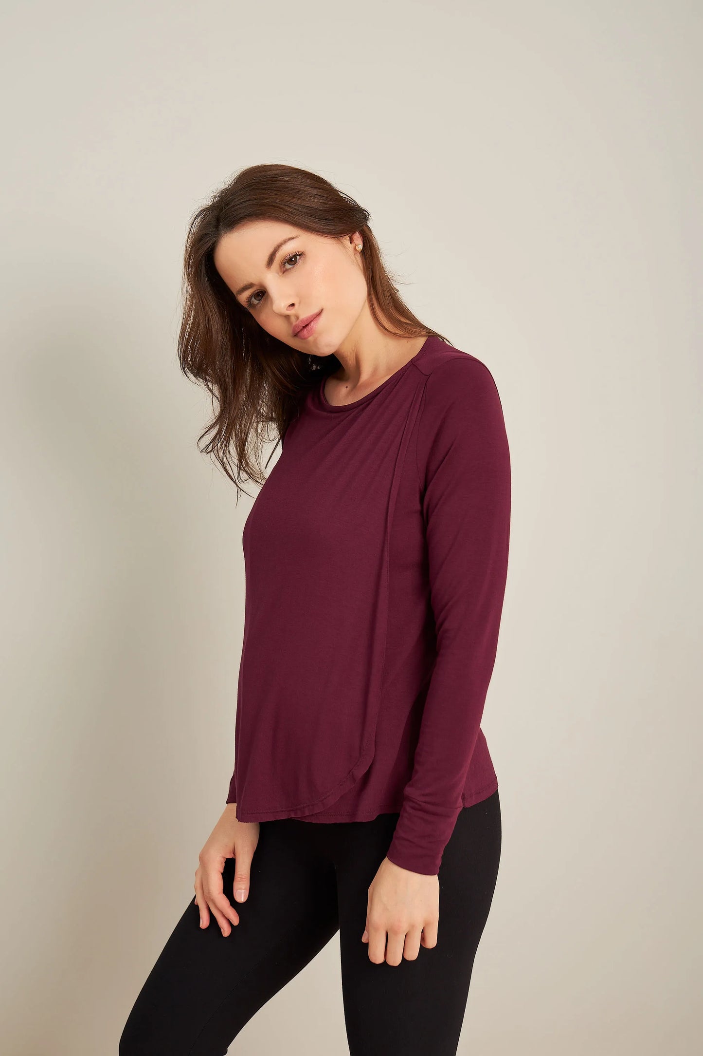 BLUSA GESTANTE E AMAMENTAÇÃO COM TRANSPASSE MANGA LONGA