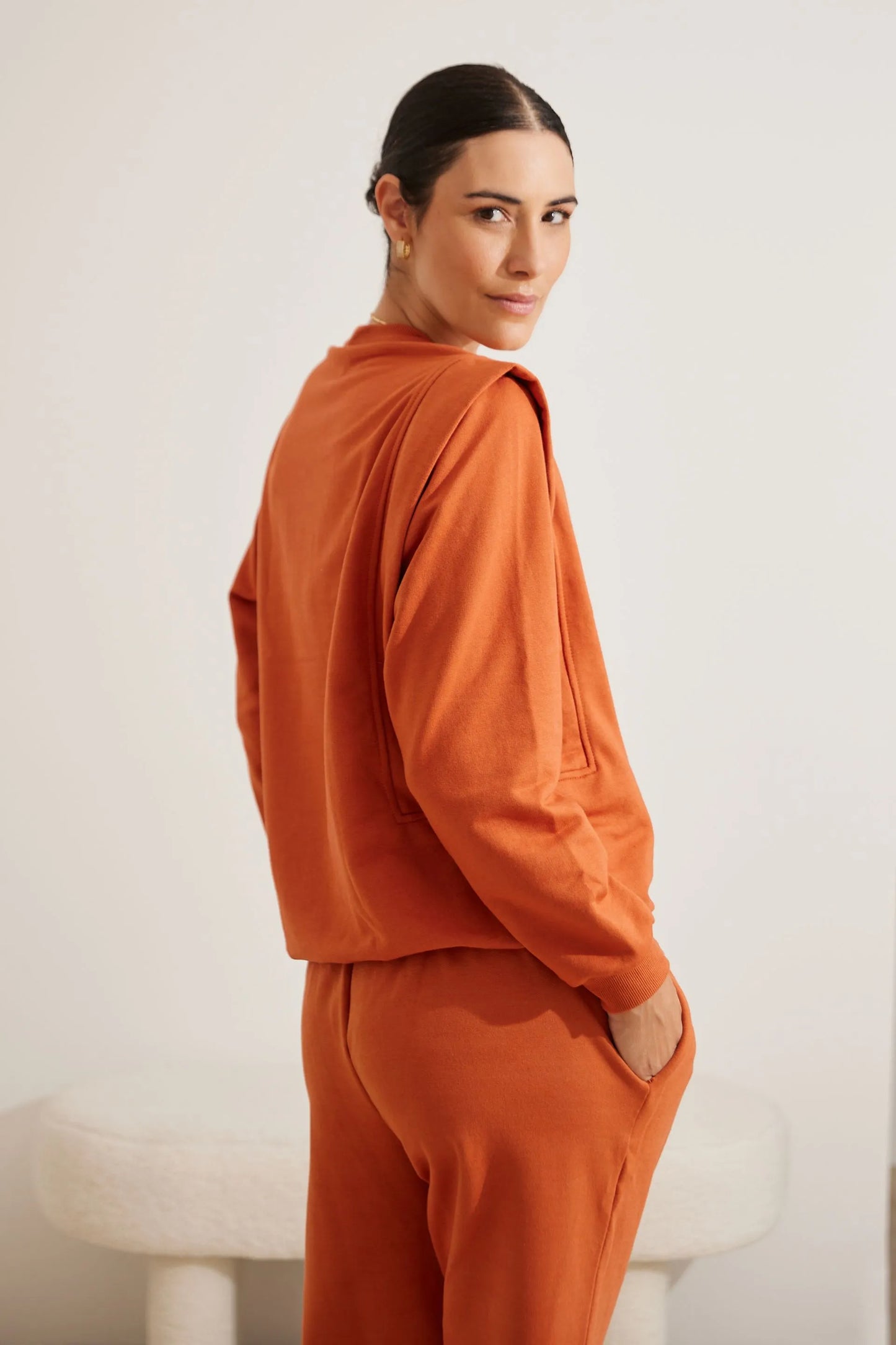 BLUSA DE MOLETOM PARA AMAMENTAR COM ZÍPER E RIBANA
