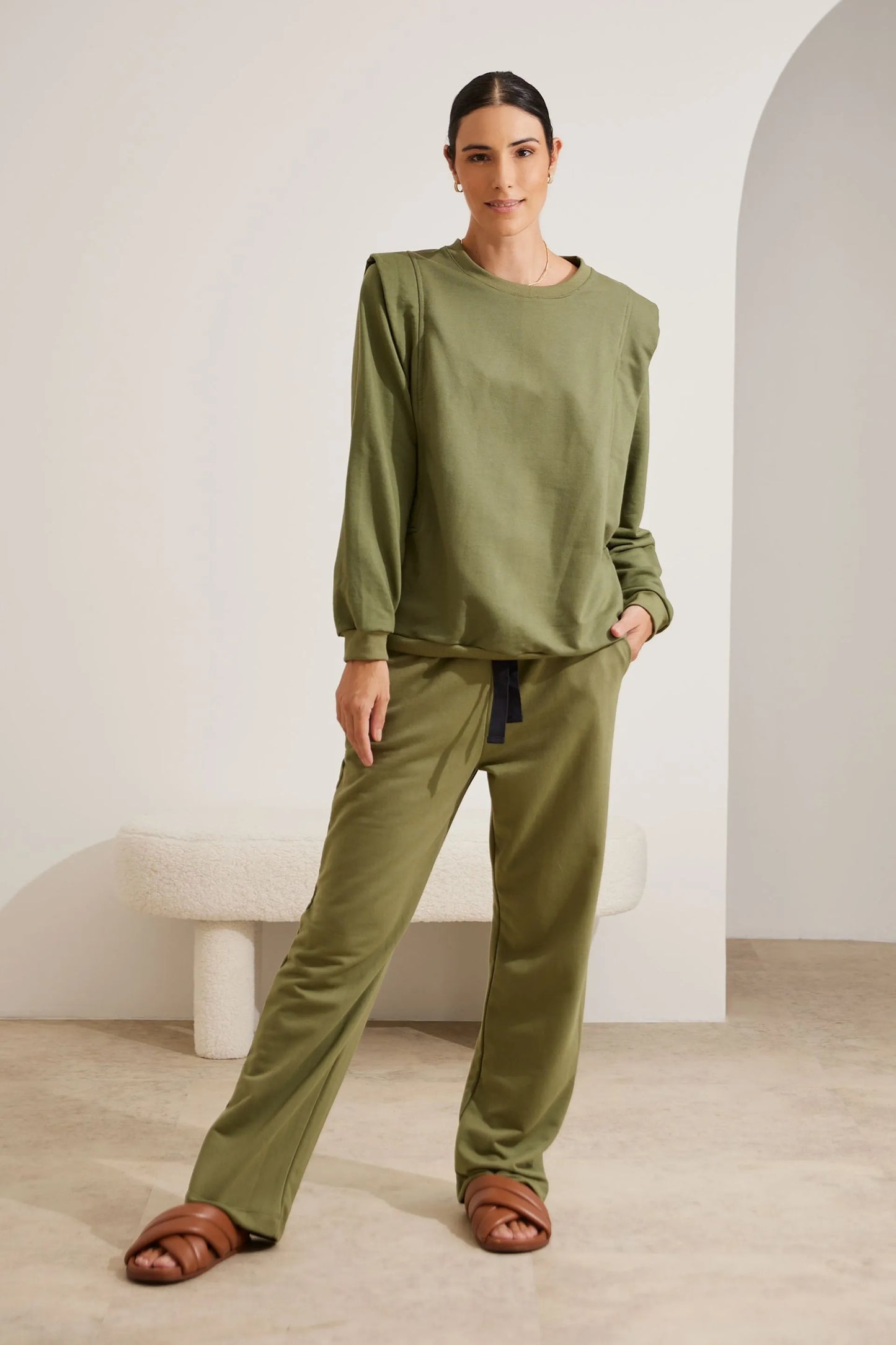 BLUSA DE MOLETOM PARA AMAMENTAR COM ZÍPER E RIBANA