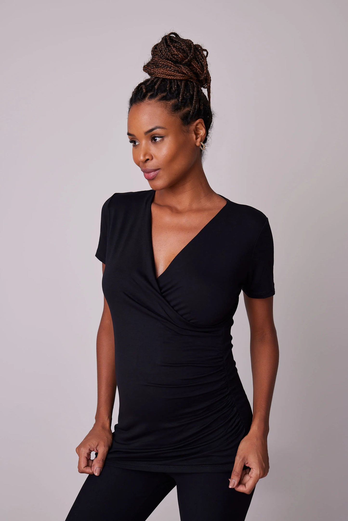 BLUSA DECOTE CRUZADO COM DRAPEADOS