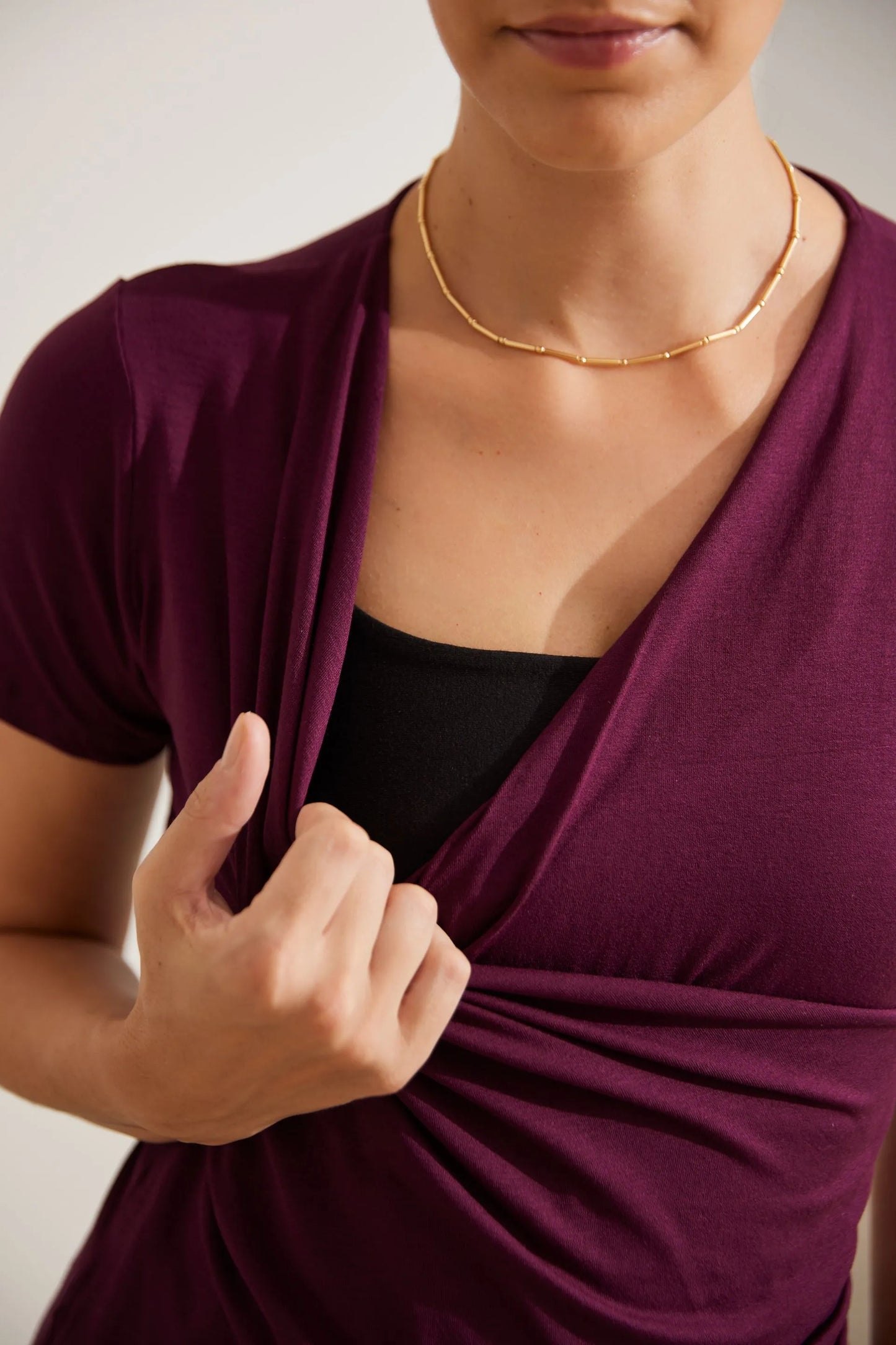 BLUSA DECOTE CRUZADO COM DRAPEADOS