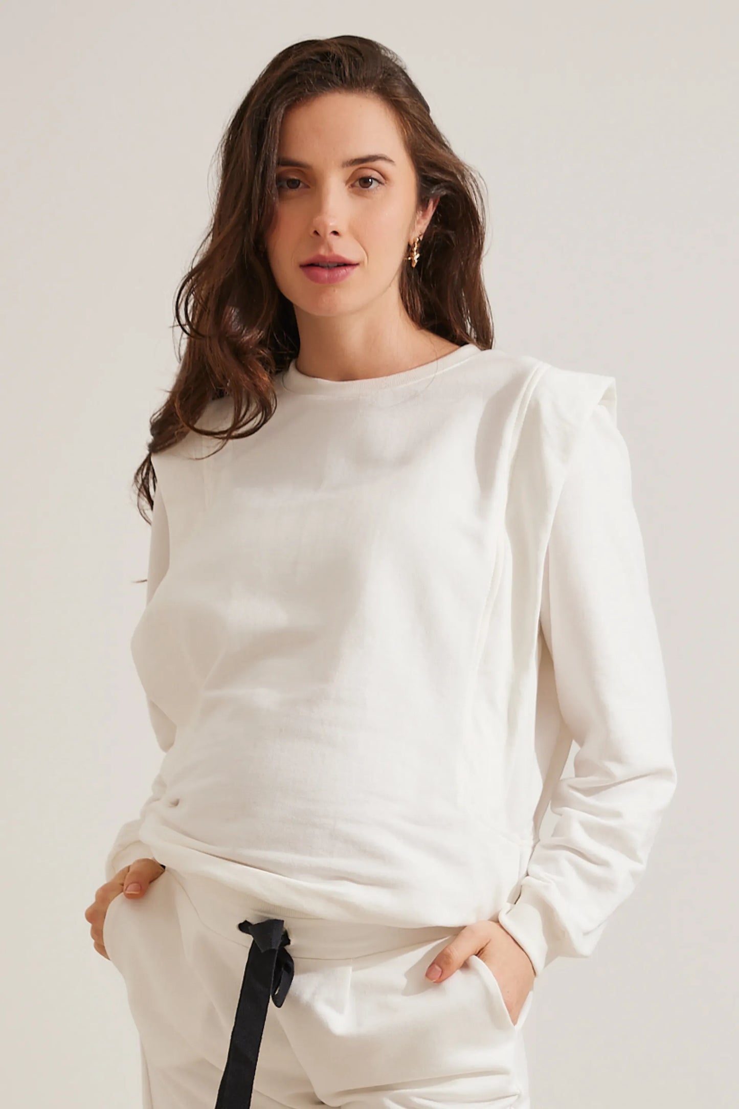 BLUSA DE MOLETOM PARA AMAMENTAR COM ZÍPER E RIBANA