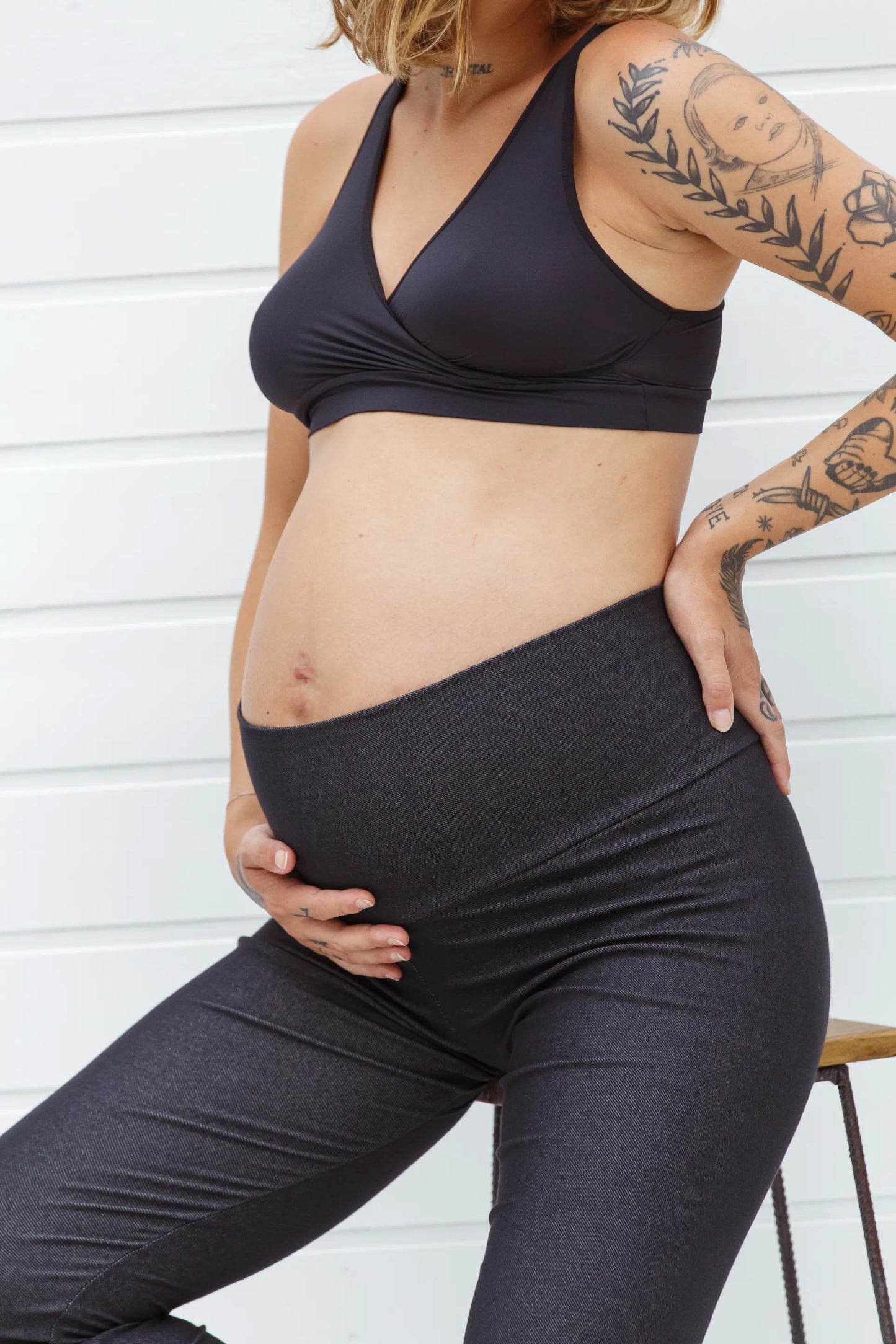 LEGGING BÁSICA GESTANTE DE MALHA JEANS