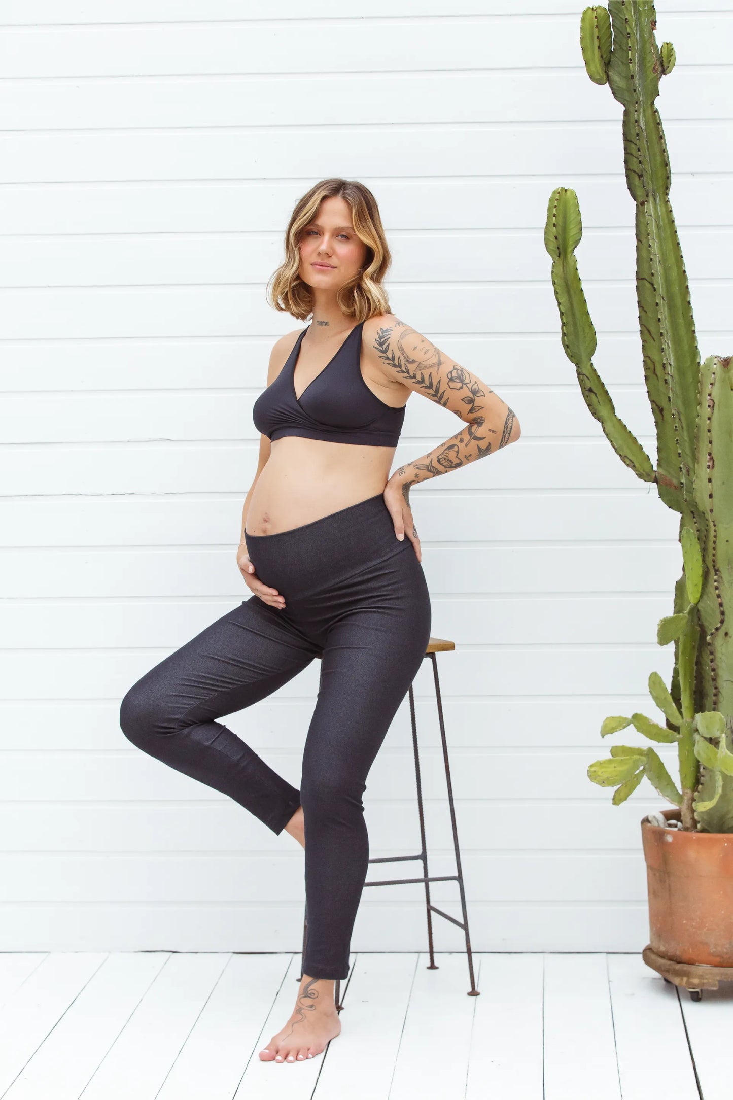 LEGGING BÁSICA GESTANTE DE MALHA JEANS