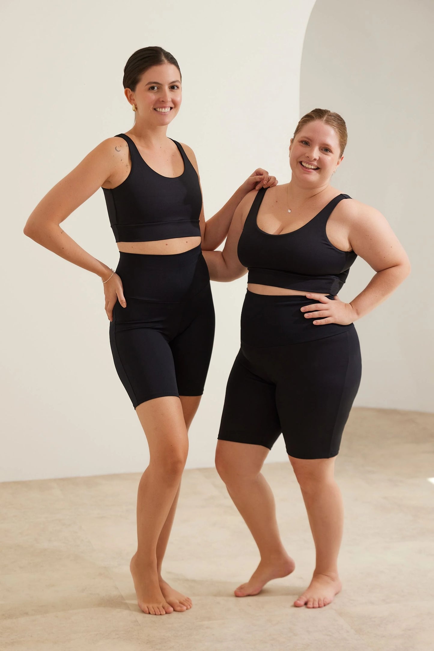 TOP BÁSICO DUPLO COM FIO LYCRA® ADAPTIV