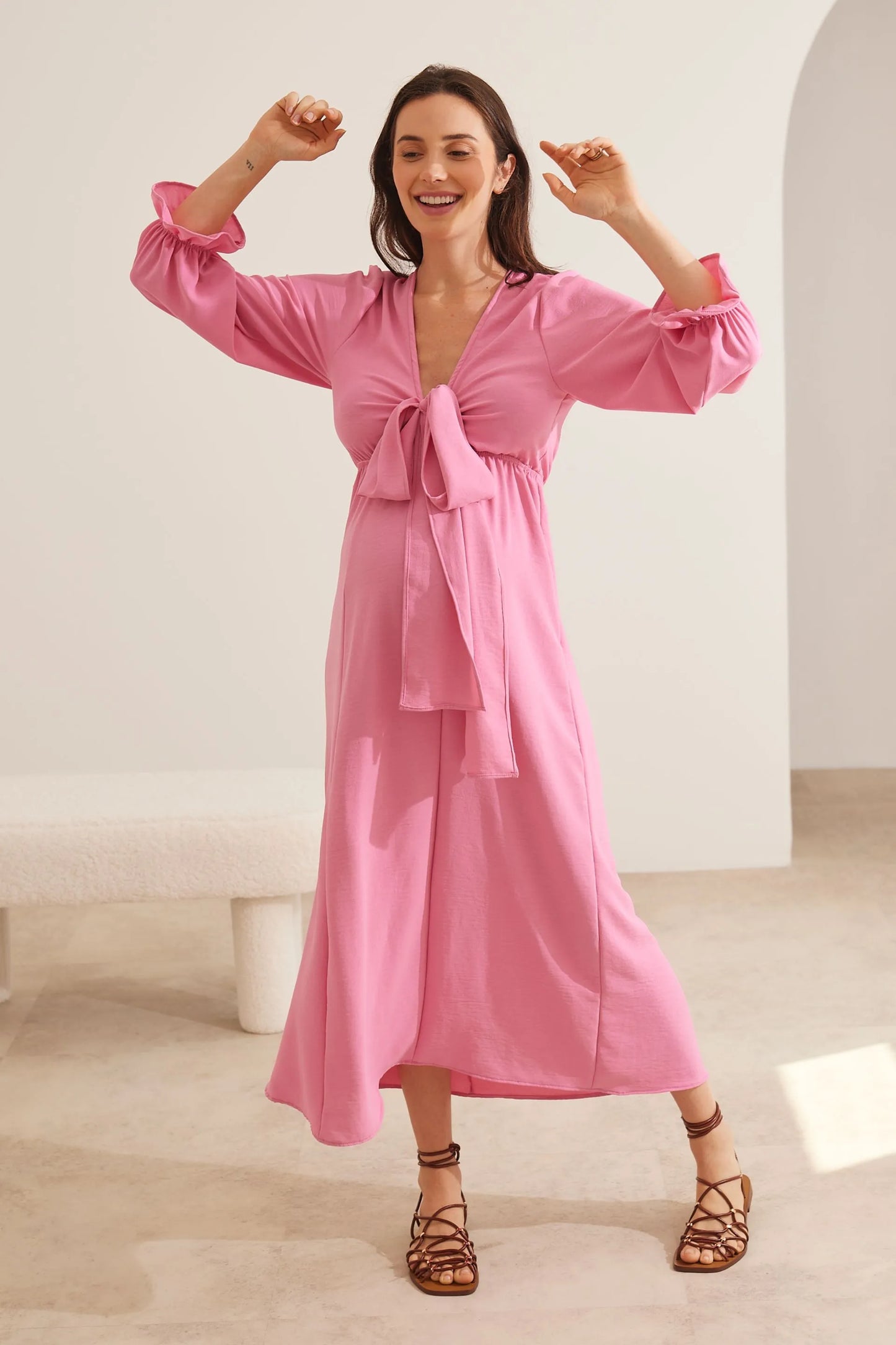 VESTIDO GESTANTE E AMAMENTAÇÃO LONGO 2 EM 1