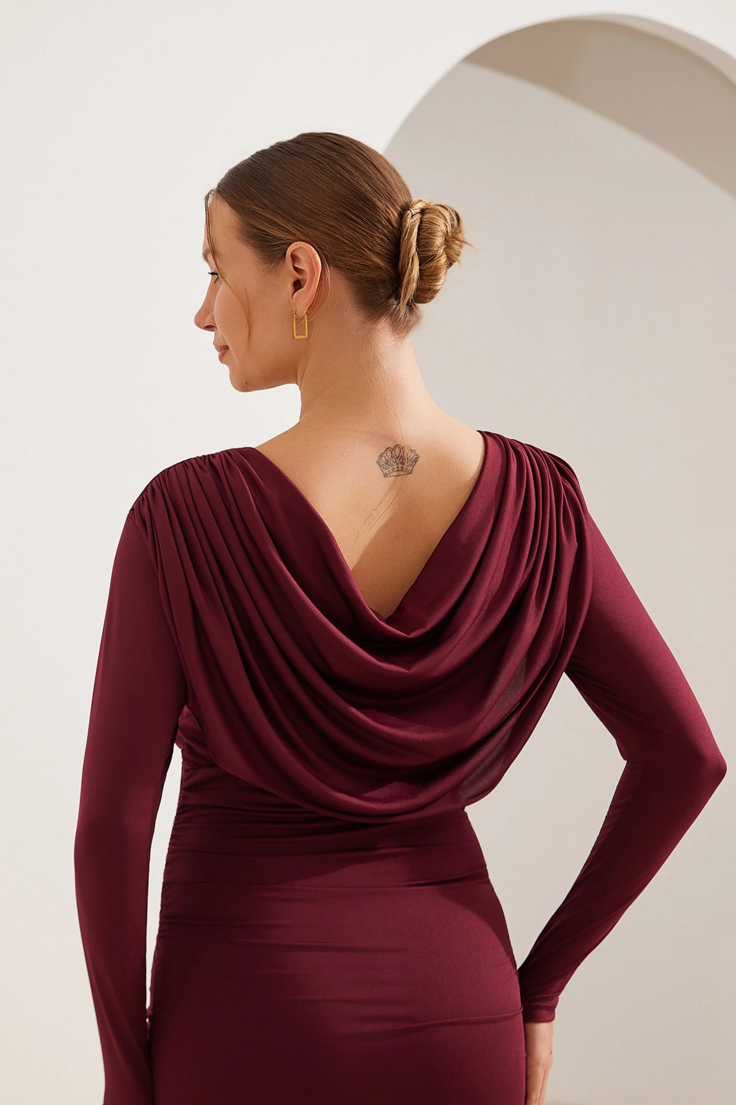 VESTIDO GOLA DEGAGÊ FRENTE E VERSO GESTANTE E AMAMENTAÇÃO