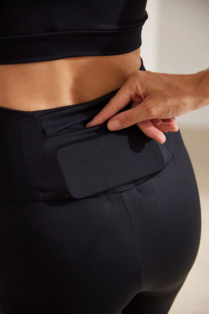 BERMUDA FITNESS COM FIO LYCRA® ADAPTIV GESTANTE E PÓS-PARTO