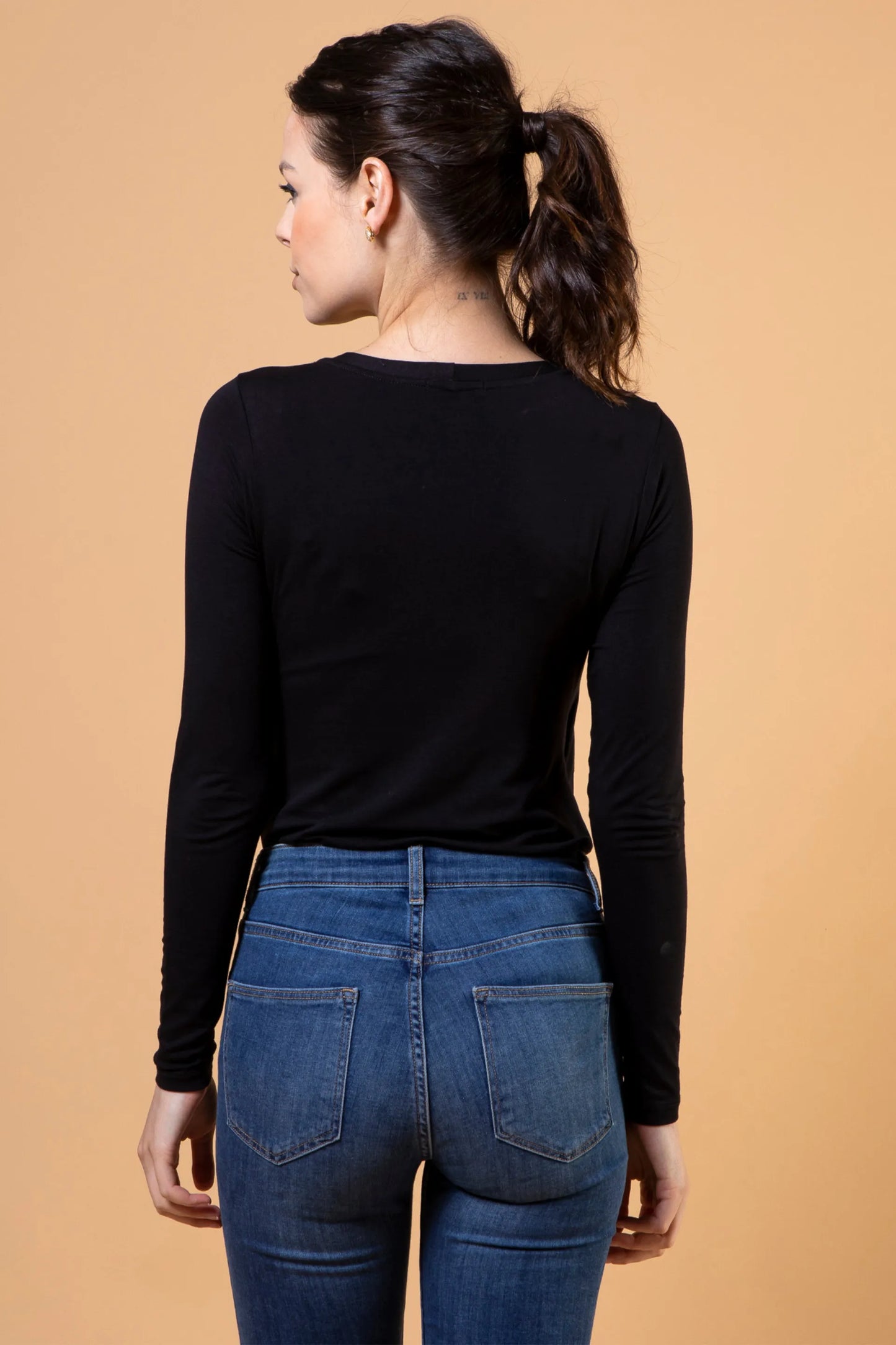 BLUSA PRÁTICA MANGA LONGA GESTANTE E AMAMENTAÇÃO